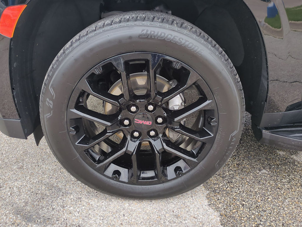 Thumbnail: 2023 GMC Yukon - 8