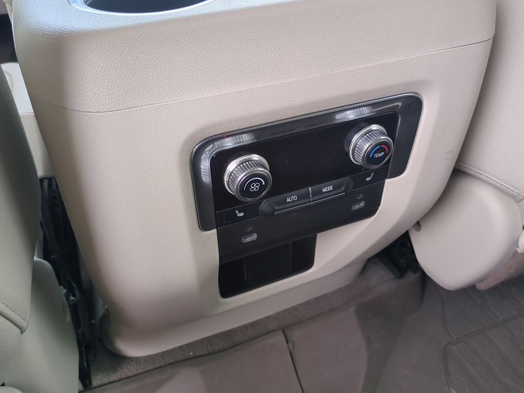 Thumbnail: 2022 GMC Yukon - 29