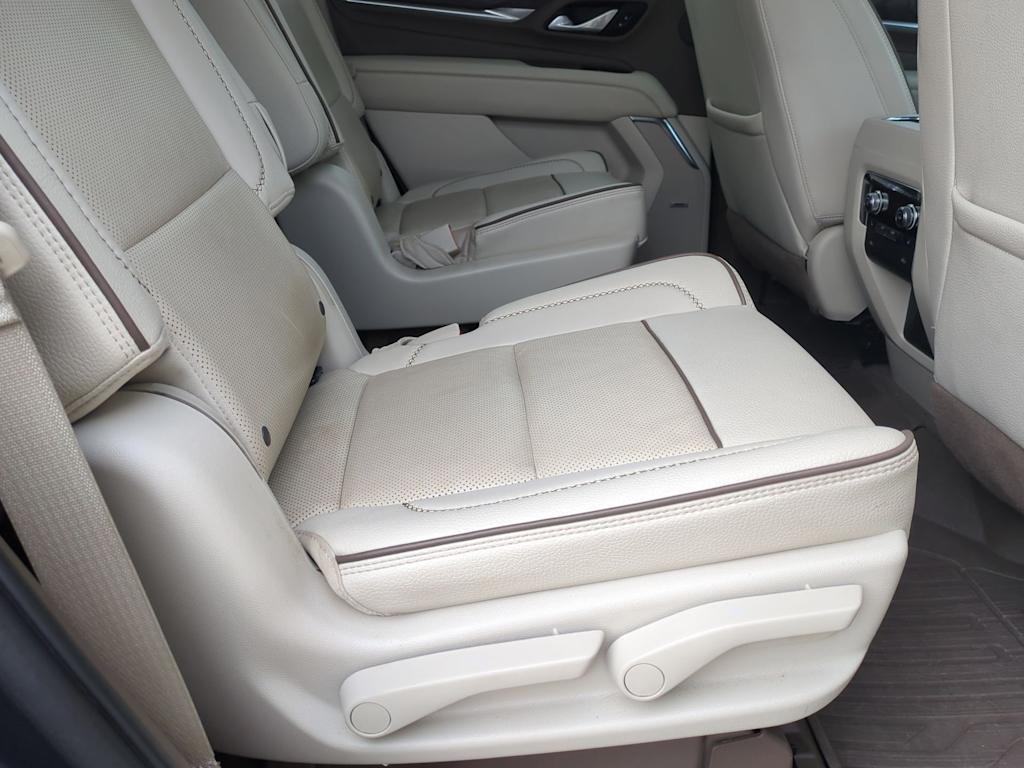 Thumbnail: 2022 GMC Yukon - 32