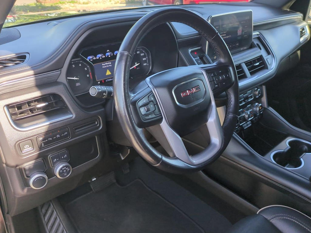 2021 GMC Yukon XL SLT 2