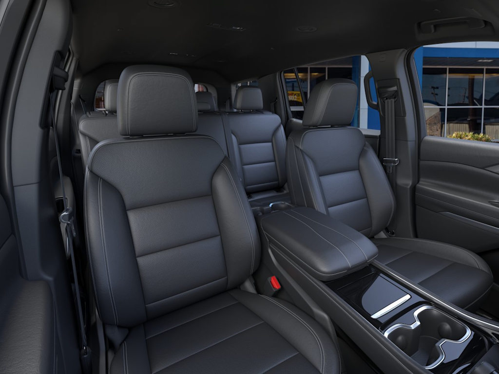 Thumbnail: 2027 Chevrolet Traverse - 6