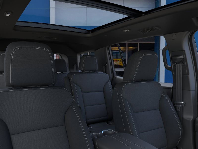 Thumbnail: 2026 Chevrolet Traverse - 9