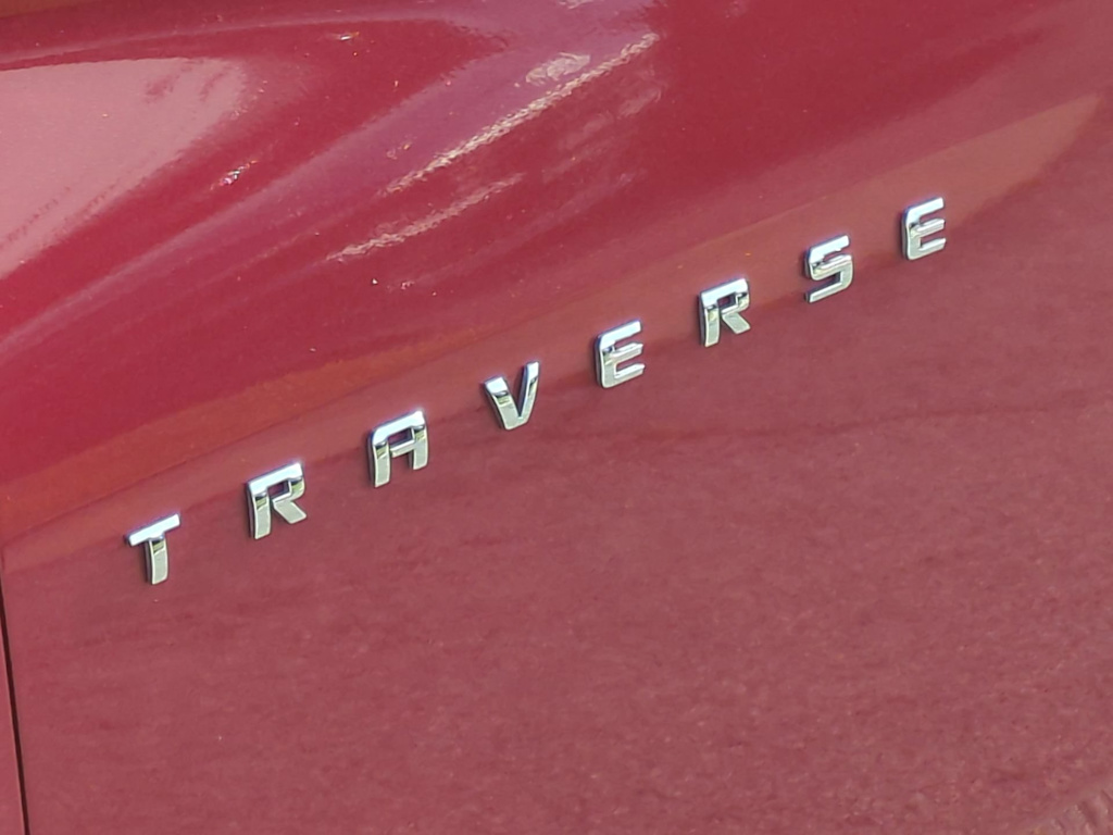 Thumbnail: 2023 Chevrolet Traverse - 32