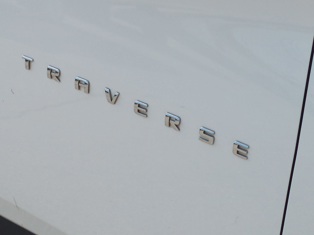 Thumbnail: 2021 Chevrolet Traverse - 7