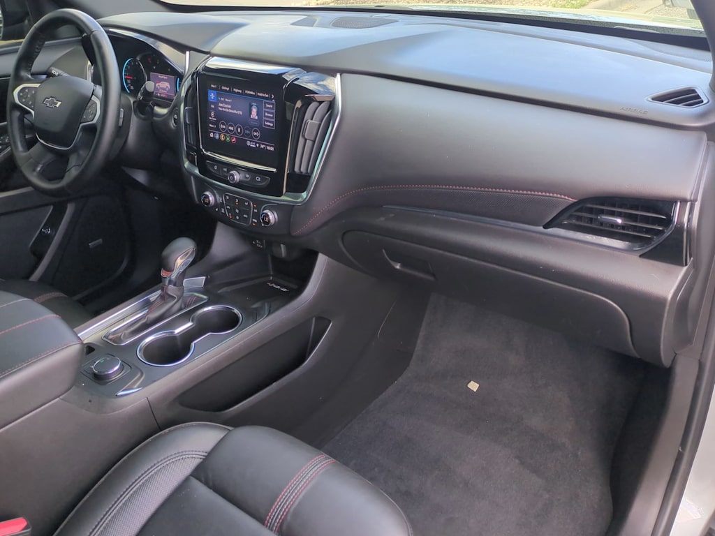 Thumbnail: 2023 Chevrolet Traverse - 12