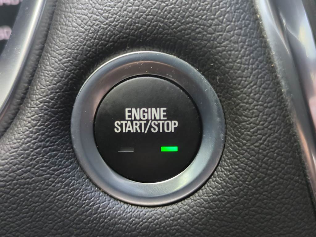 Thumbnail: 2023 Chevrolet Traverse - 25