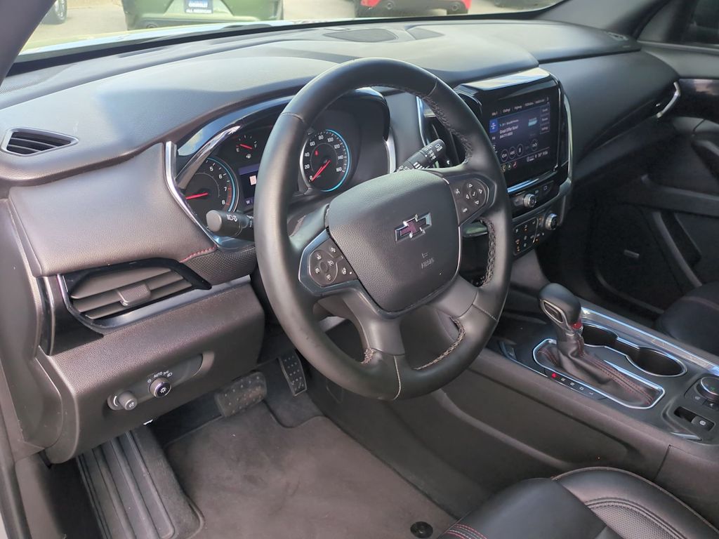 Thumbnail: 2023 Chevrolet Traverse - 2