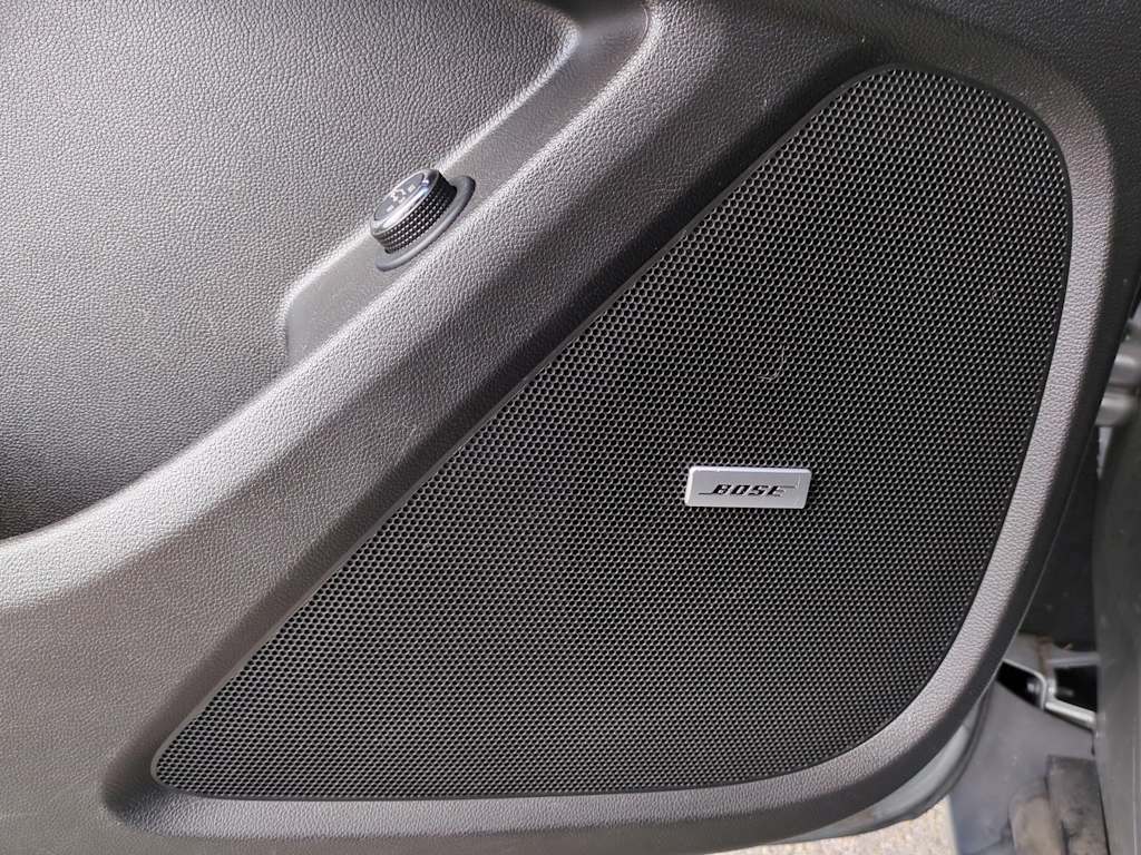 Thumbnail: 2023 Chevrolet Traverse - 31