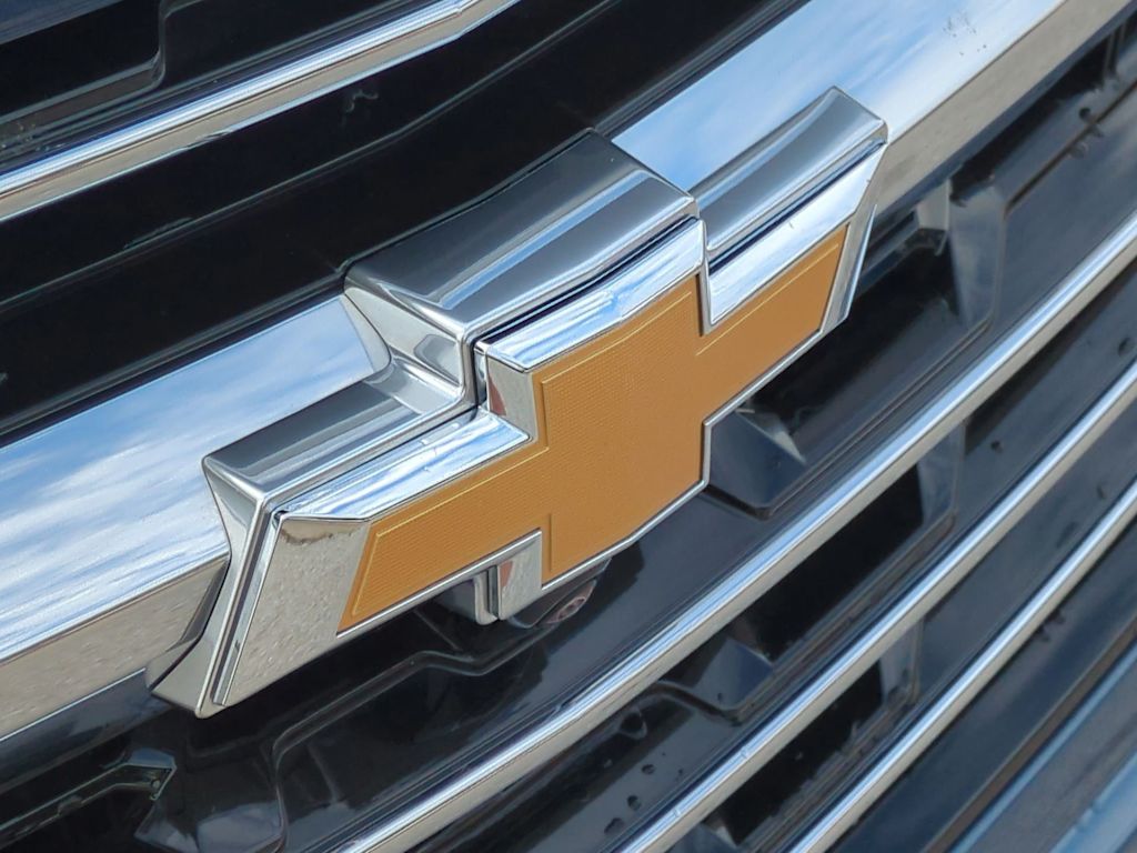 Thumbnail: 2026 Chevrolet Traverse - 33