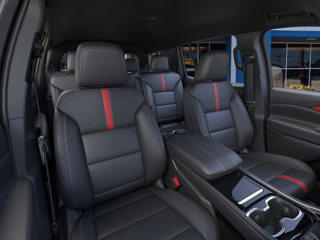 Thumbnail: 2026 Chevrolet Traverse - 8