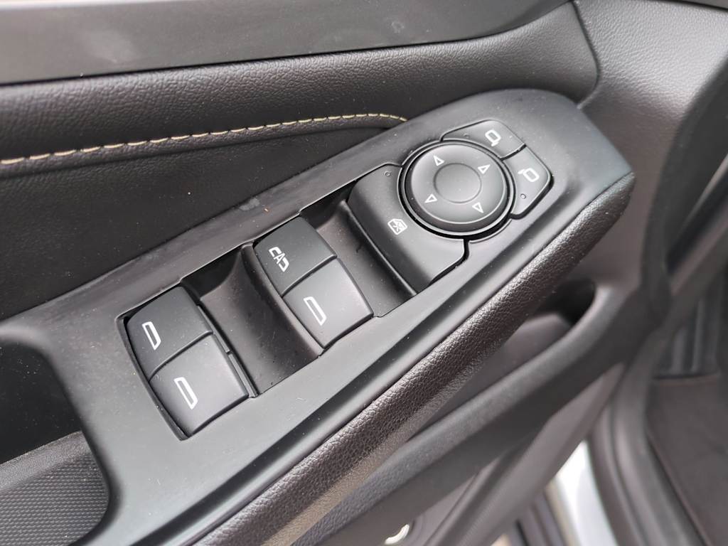 Thumbnail: 2024 Chevrolet Traverse - 31