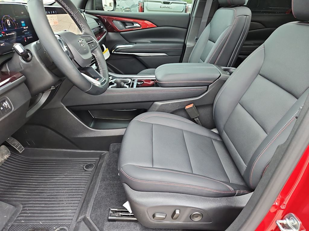 Thumbnail: 2026 Chevrolet Traverse - 11