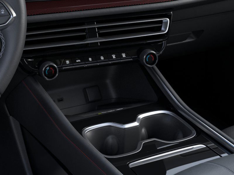 Thumbnail: 2026 Chevrolet Traverse - 12