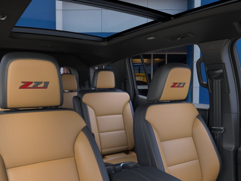 Thumbnail: 2027 Chevrolet Traverse - 23
