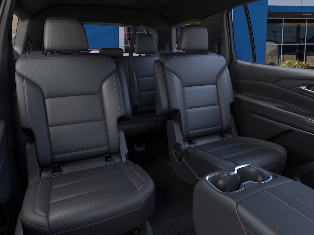 Thumbnail: 2026 Chevrolet Traverse - 8