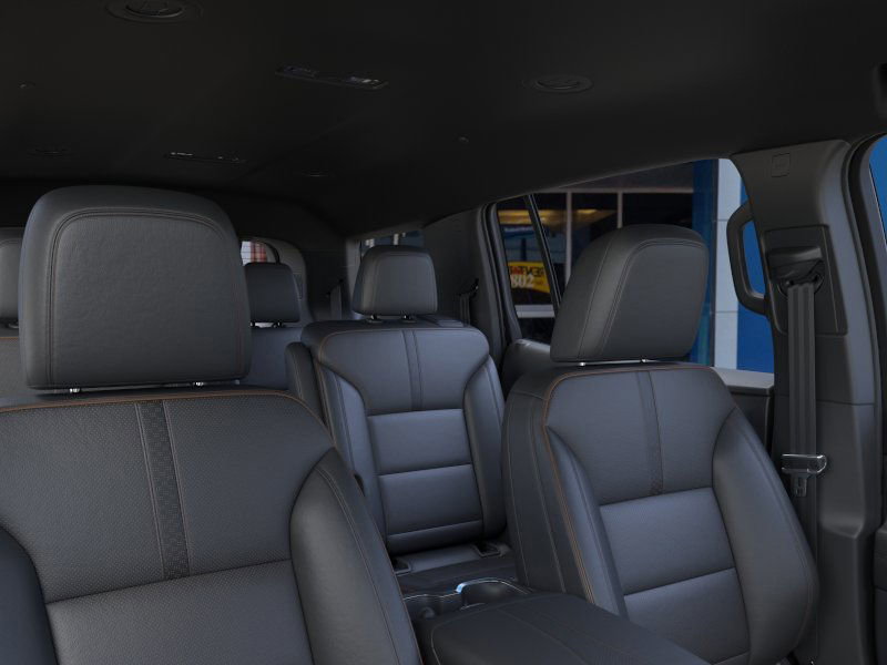 Thumbnail: 2026 Chevrolet Traverse - 9