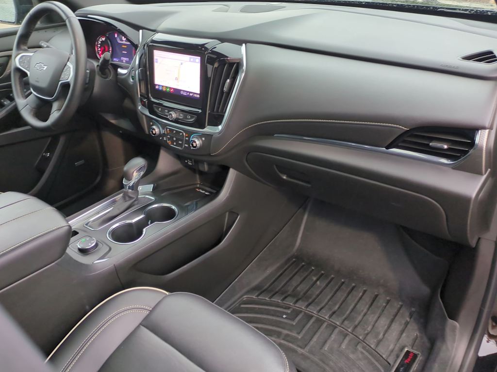 Thumbnail: 2023 Chevrolet Traverse - 14