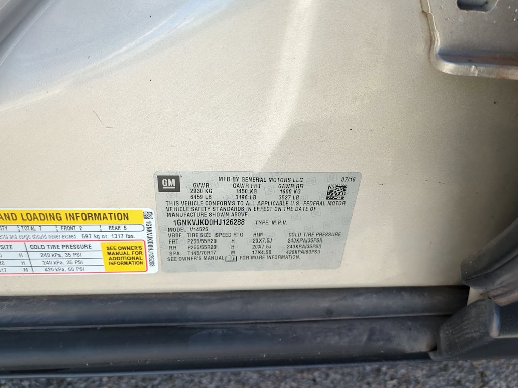 Thumbnail: 2017 Chevrolet Traverse - 18