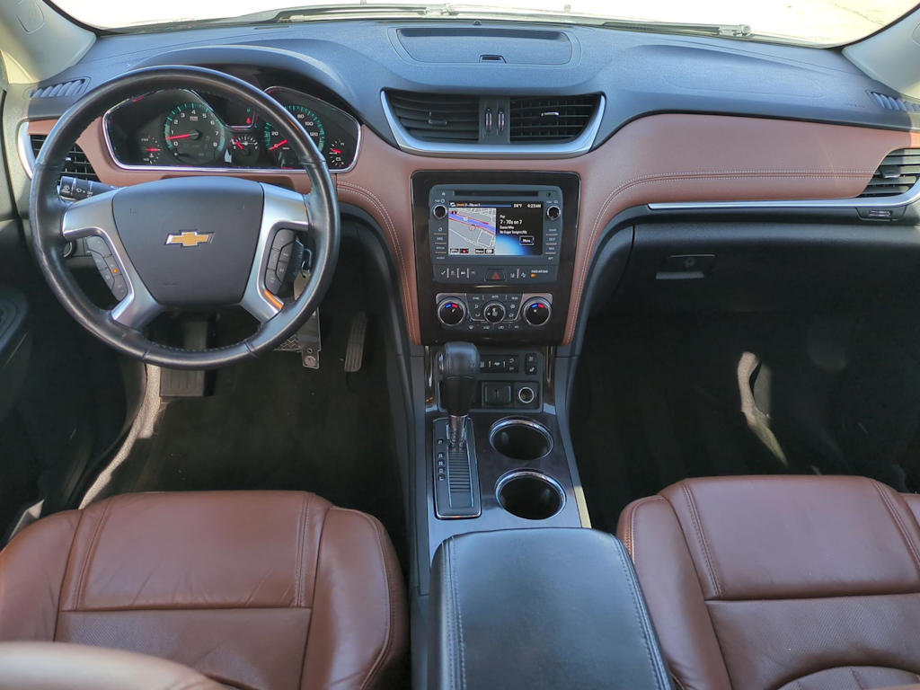 Thumbnail: 2017 Chevrolet Traverse - 9
