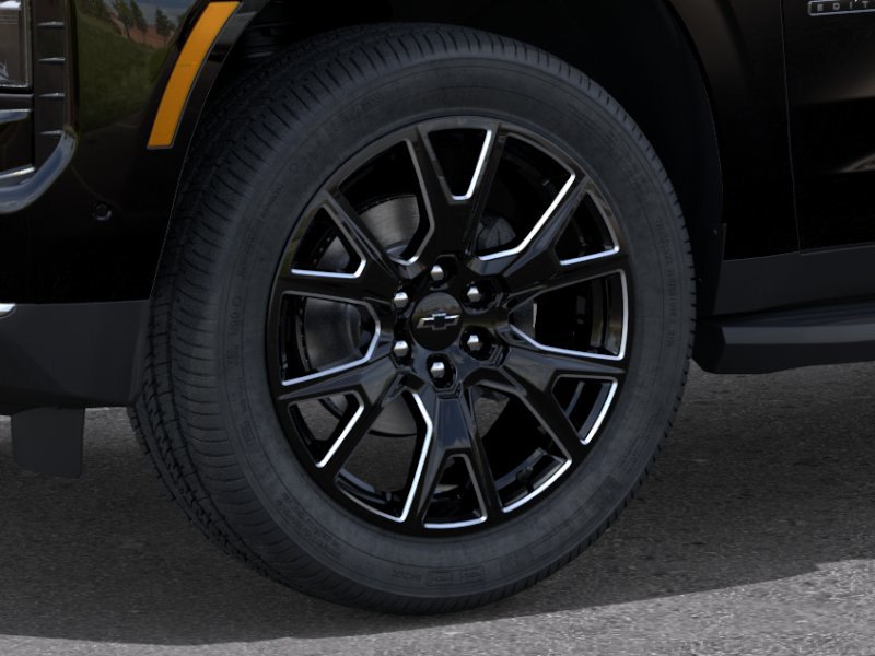 Thumbnail: 2026 Chevrolet Suburban - 6