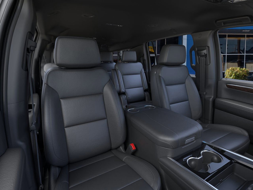 Thumbnail: 2026 Chevrolet Suburban - 7