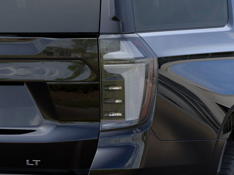 Thumbnail: 2026 Chevrolet Suburban - 18