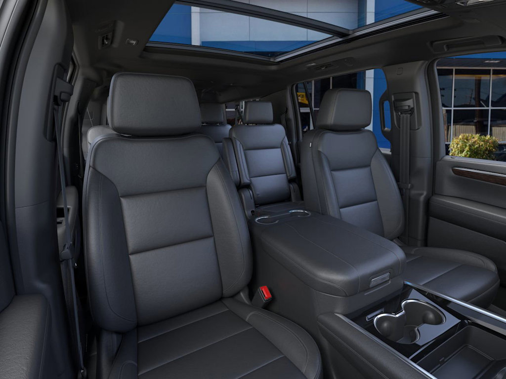 Thumbnail: 2026 Chevrolet Suburban - 7