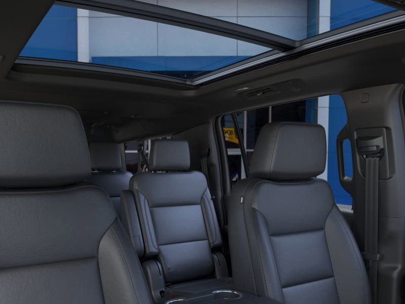 Thumbnail: 2026 Chevrolet Suburban - 24