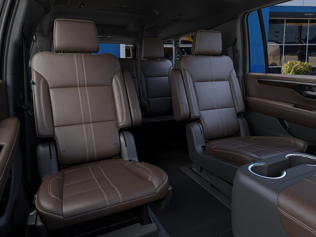 Thumbnail: 2026 Chevrolet Suburban - 9