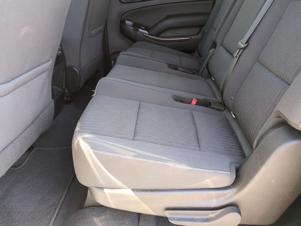 Thumbnail: 2019 Chevrolet Suburban - 12