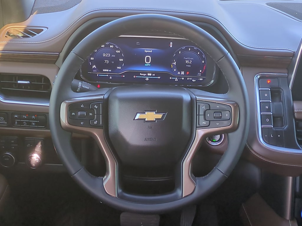 Thumbnail: 2023 Chevrolet Suburban - 10