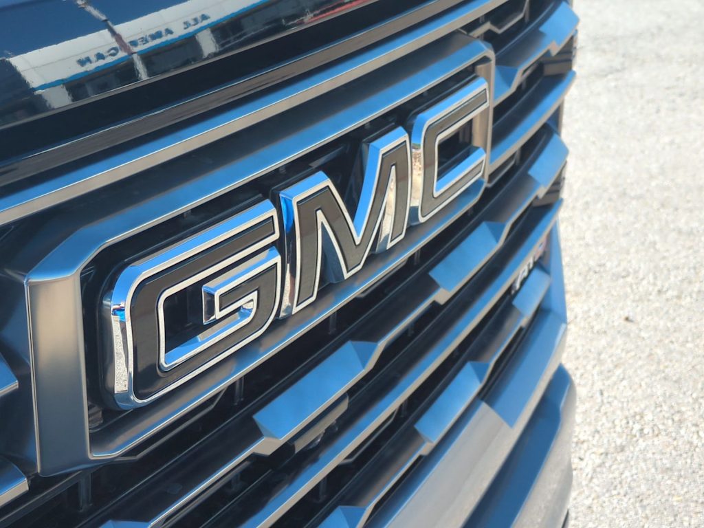Thumbnail: 2024 GMC Sierra 2500 - 33