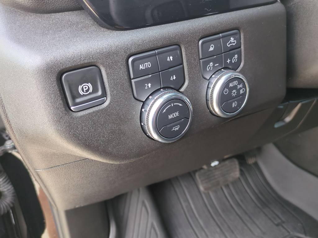 Thumbnail: 2025 GMC Sierra 2500 - 35