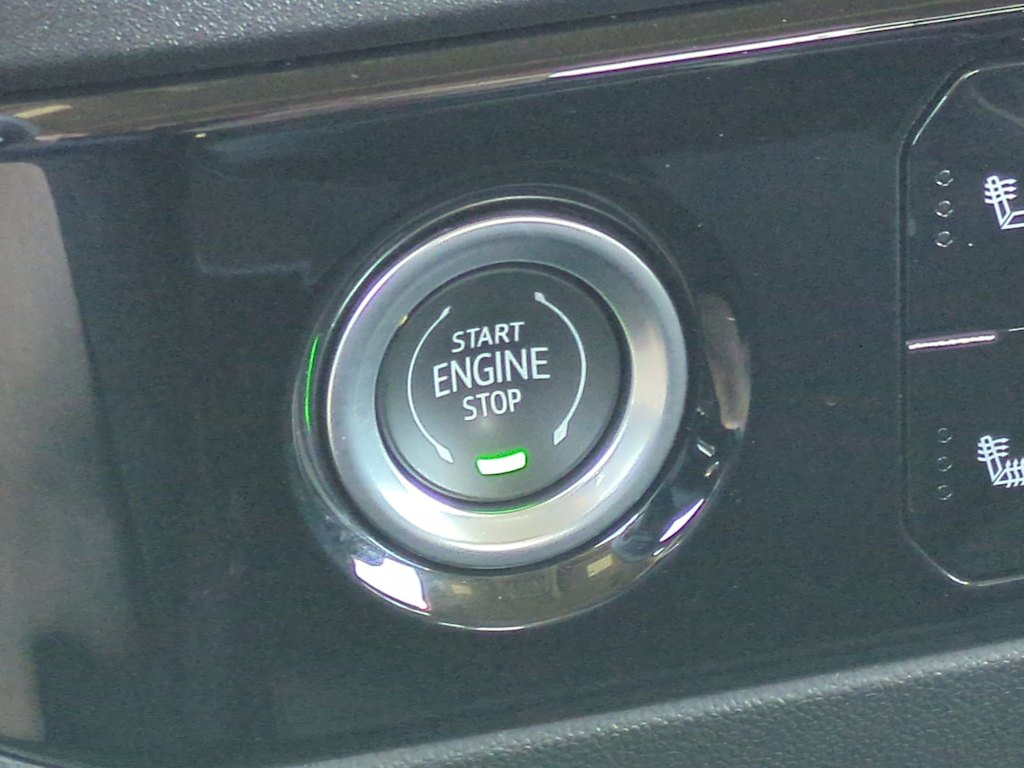 2024 GMC Sierra 1500 Elevation 24