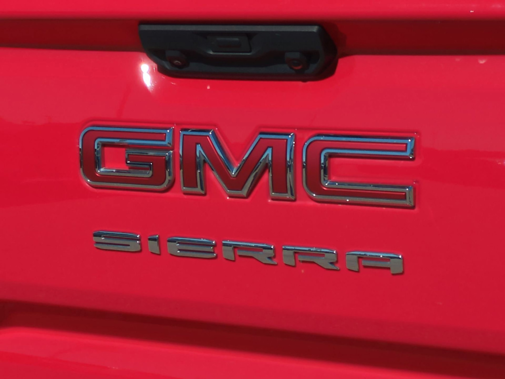 2024 GMC Sierra 1500 Elevation 33