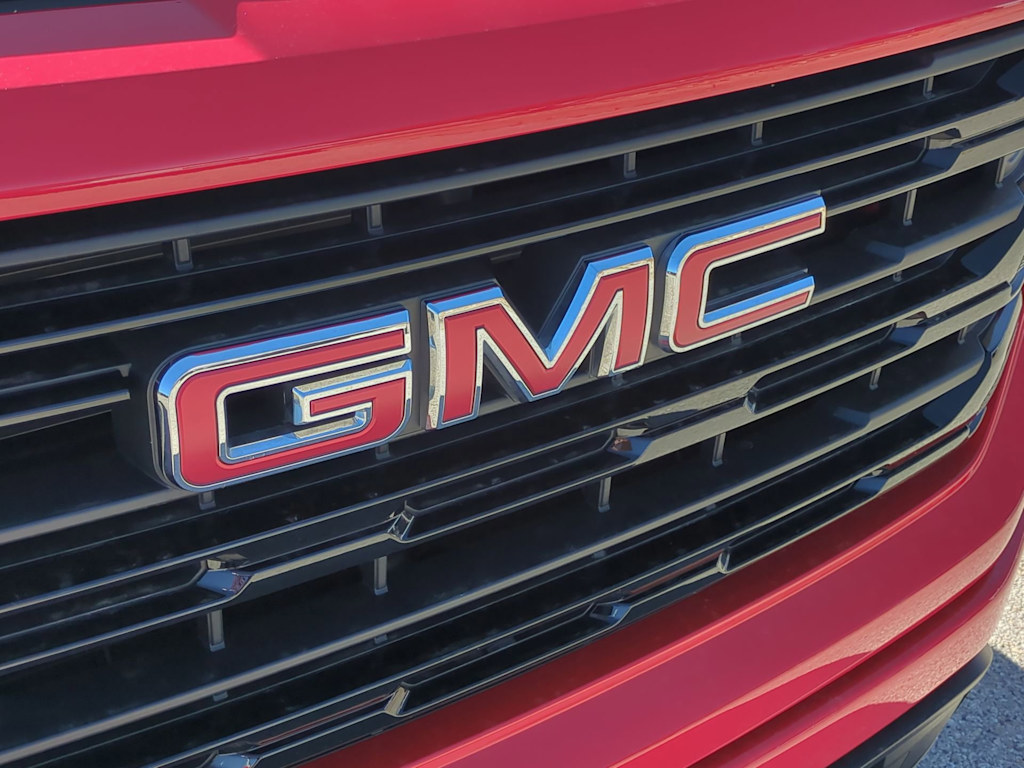 2024 GMC Sierra 1500 Elevation 32
