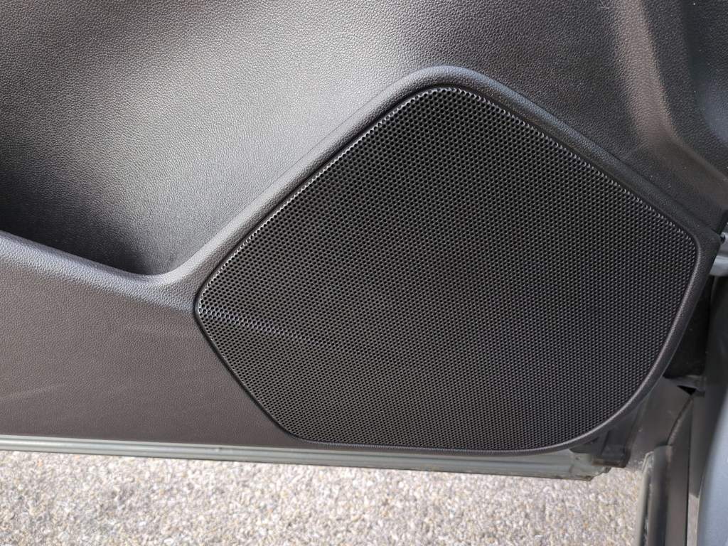 Thumbnail: 2025 Cadillac XT4 - 31