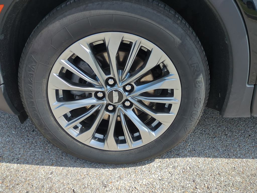 Thumbnail: 2024 Cadillac XT4 - 8
