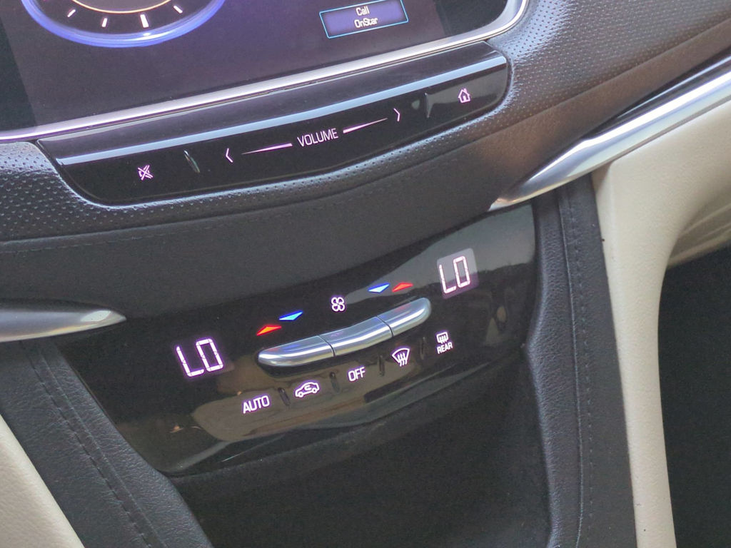 Thumbnail: 2017 Cadillac XT5 - 27