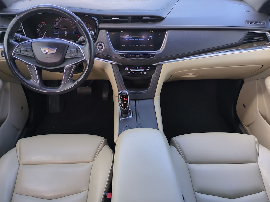 Thumbnail: 2018 Cadillac XT5 - 10