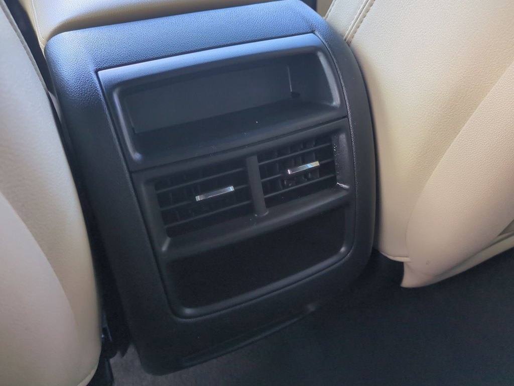 Thumbnail: 2018 Cadillac XT5 - 28