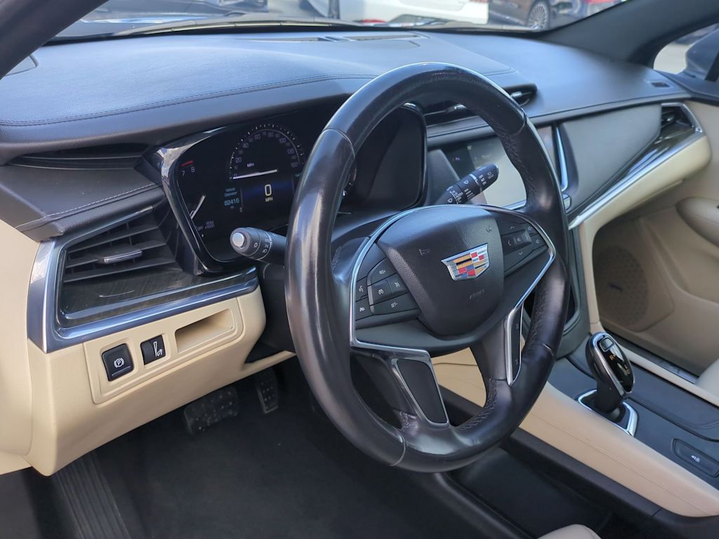Thumbnail: 2018 Cadillac XT5 - 2