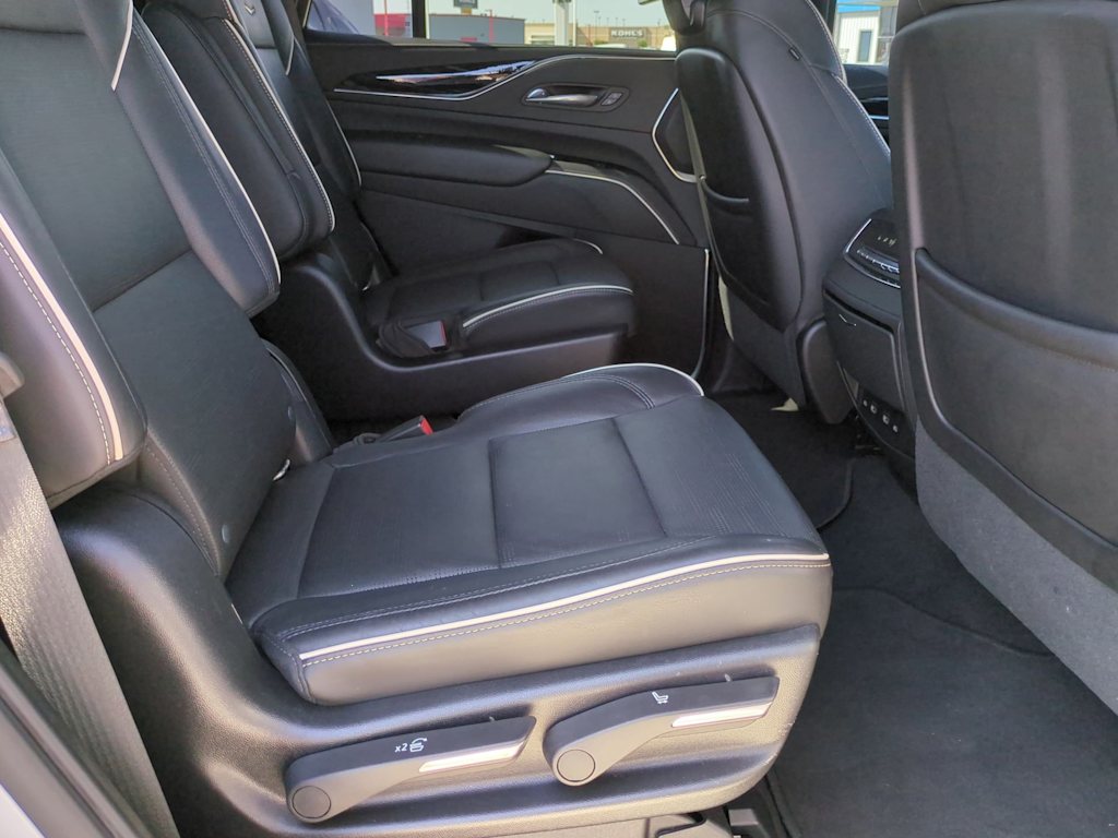 Thumbnail: 2021 Cadillac Escalade - 32
