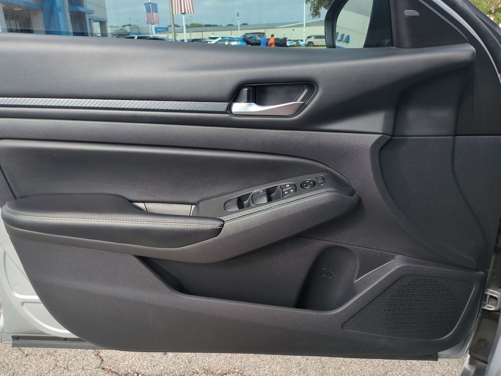 Thumbnail: 2024 Nissan Altima - 29