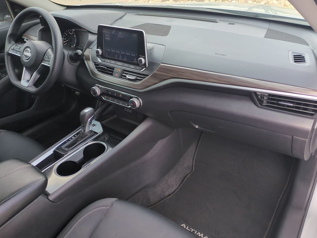 Thumbnail: 2024 Nissan Altima - 14