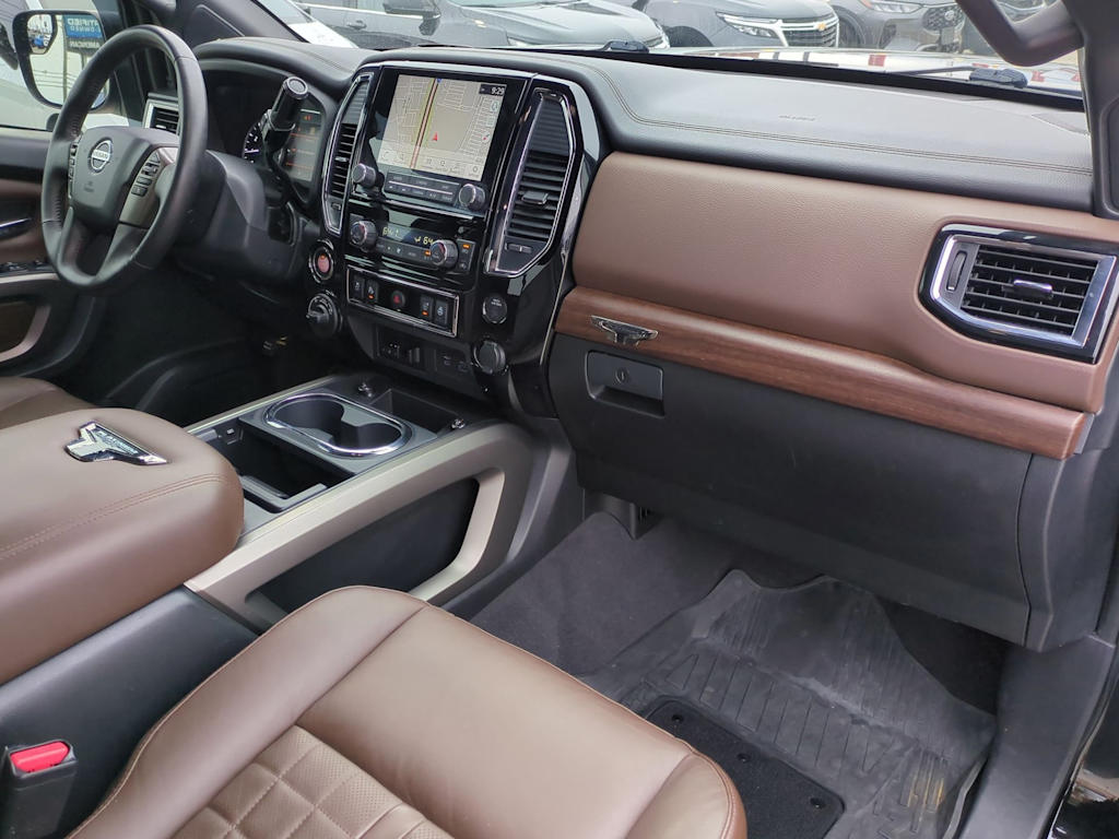 Thumbnail: 2022 Nissan Titan - 14