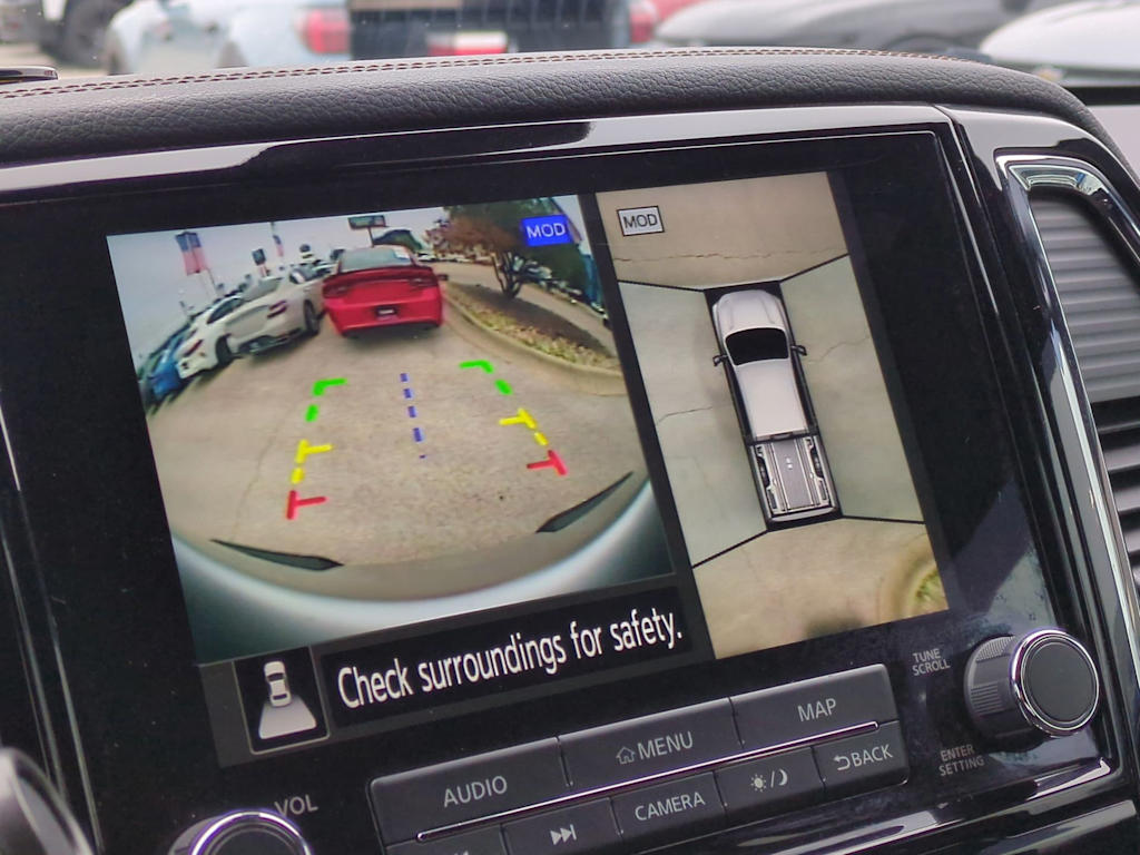 Thumbnail: 2022 Nissan Titan - 25