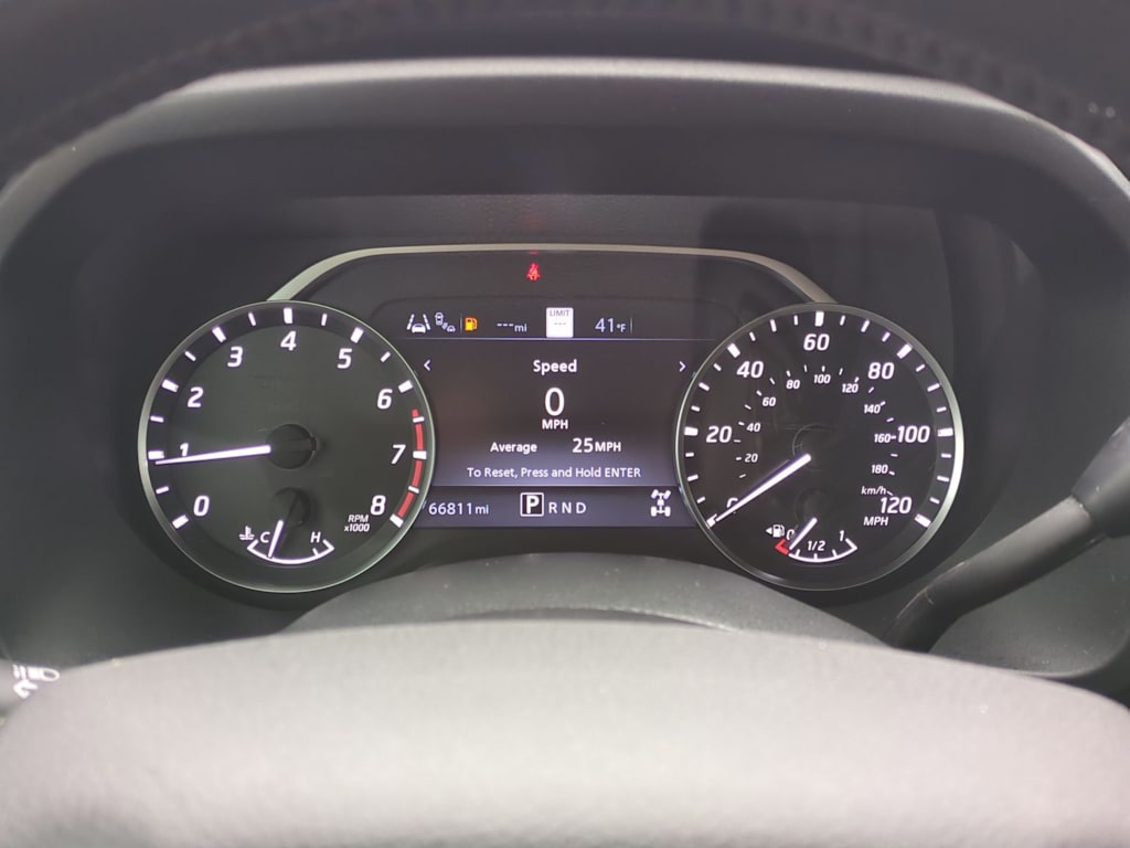 Thumbnail: 2022 Nissan Titan - 16