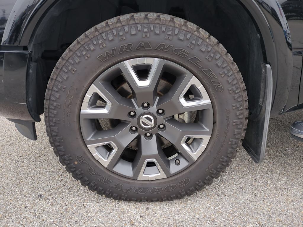 Thumbnail: 2022 Nissan Titan - 8