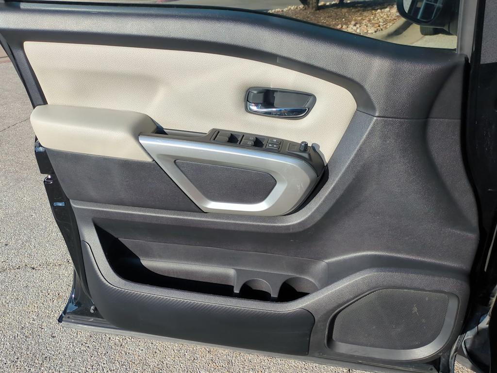 Thumbnail: 2021 Nissan Titan - 29